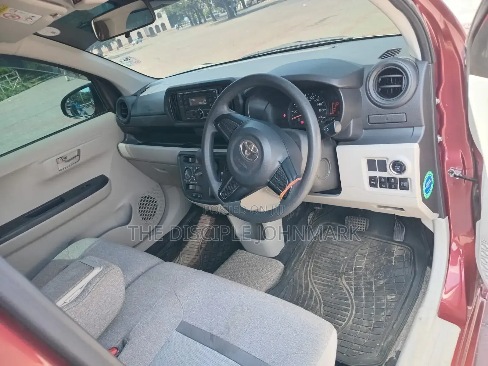 Toyota Passo 2019 Maroon