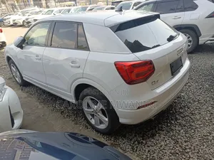 Audi Q2 2019 White