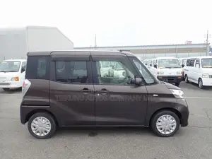 Nissan Dayz Roox 2019 Brown
