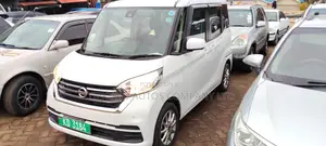 Nissan Dayz Roox 2019 White