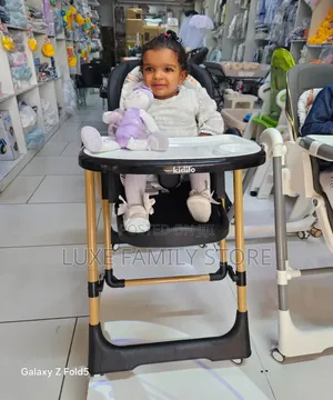 Adjustable Height Manual Swing High Chair