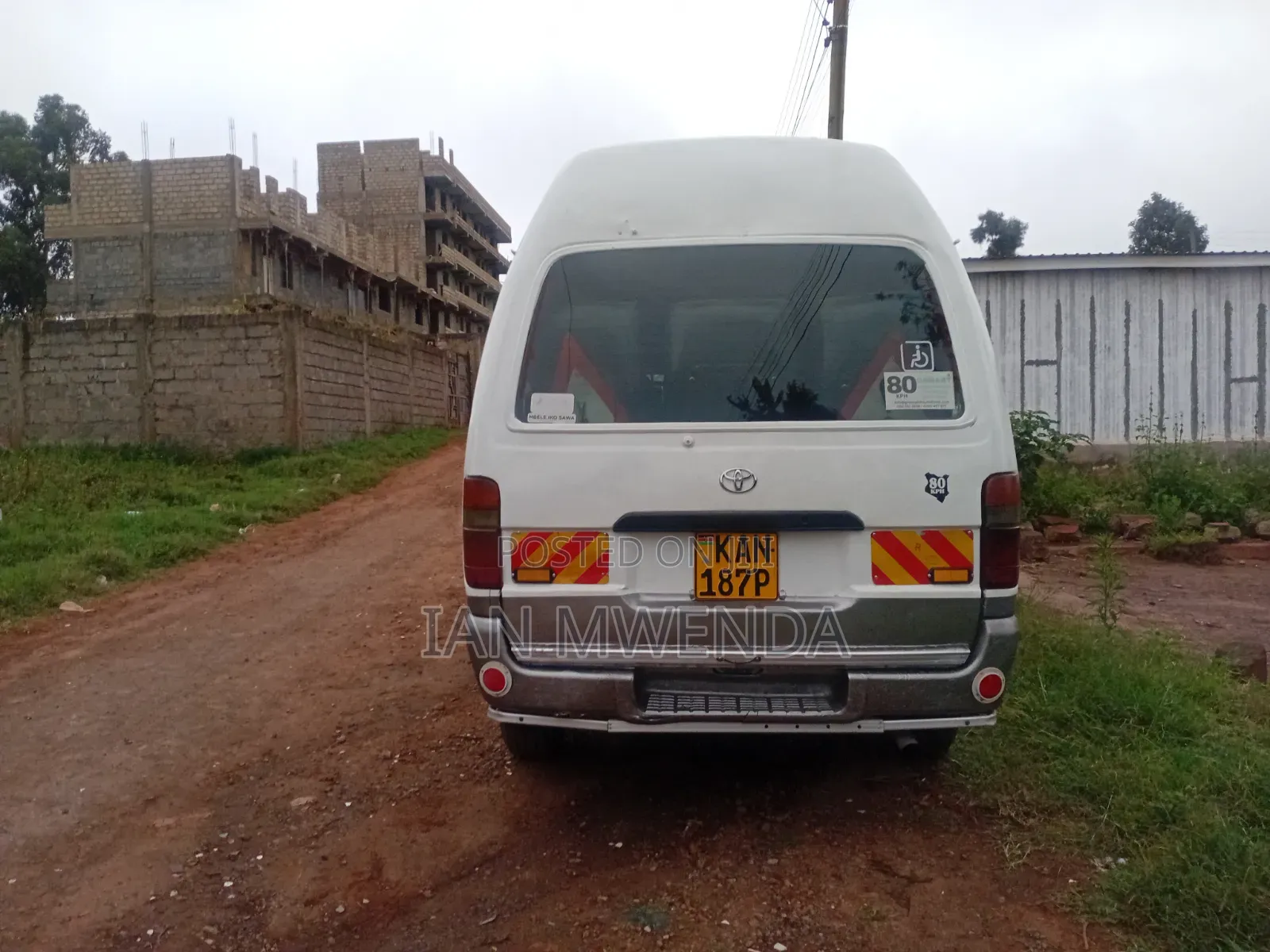Toyota HiAce 1993 White