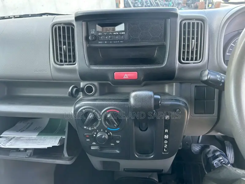 Suzuki EV 2020 Silver