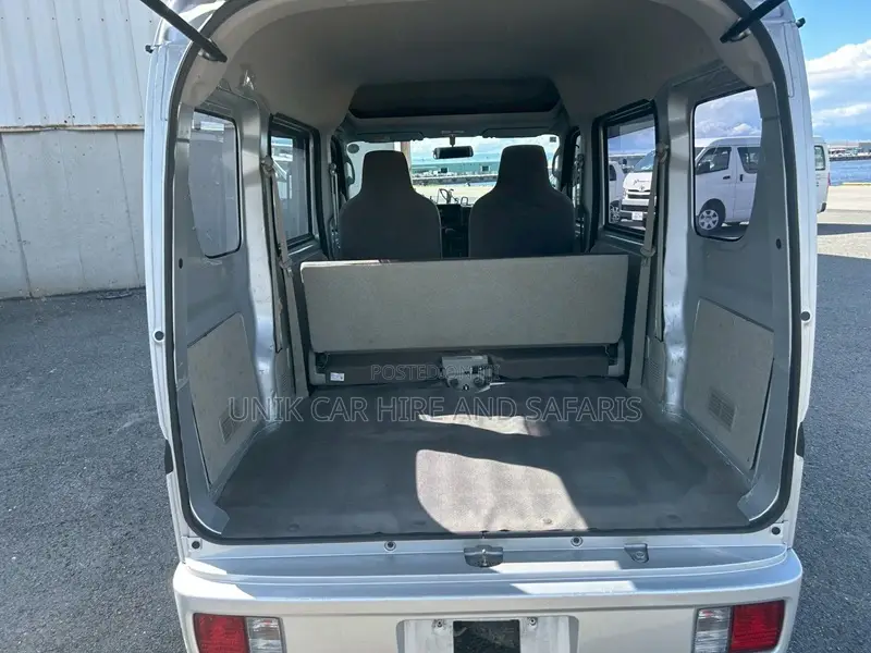 Suzuki EV 2020 Silver