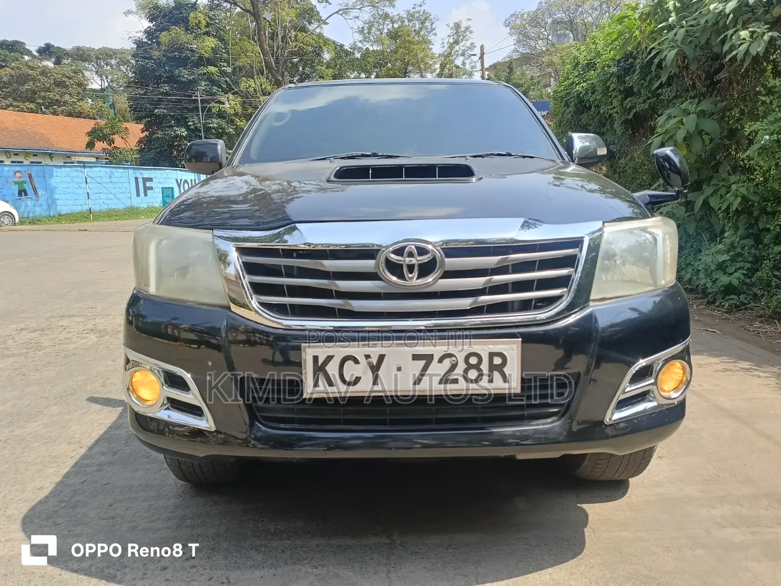 Toyota Hilux 2013 Black