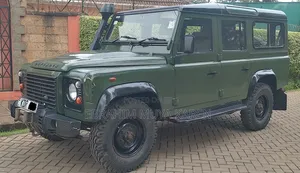 Land Rover Defender 2011 Green