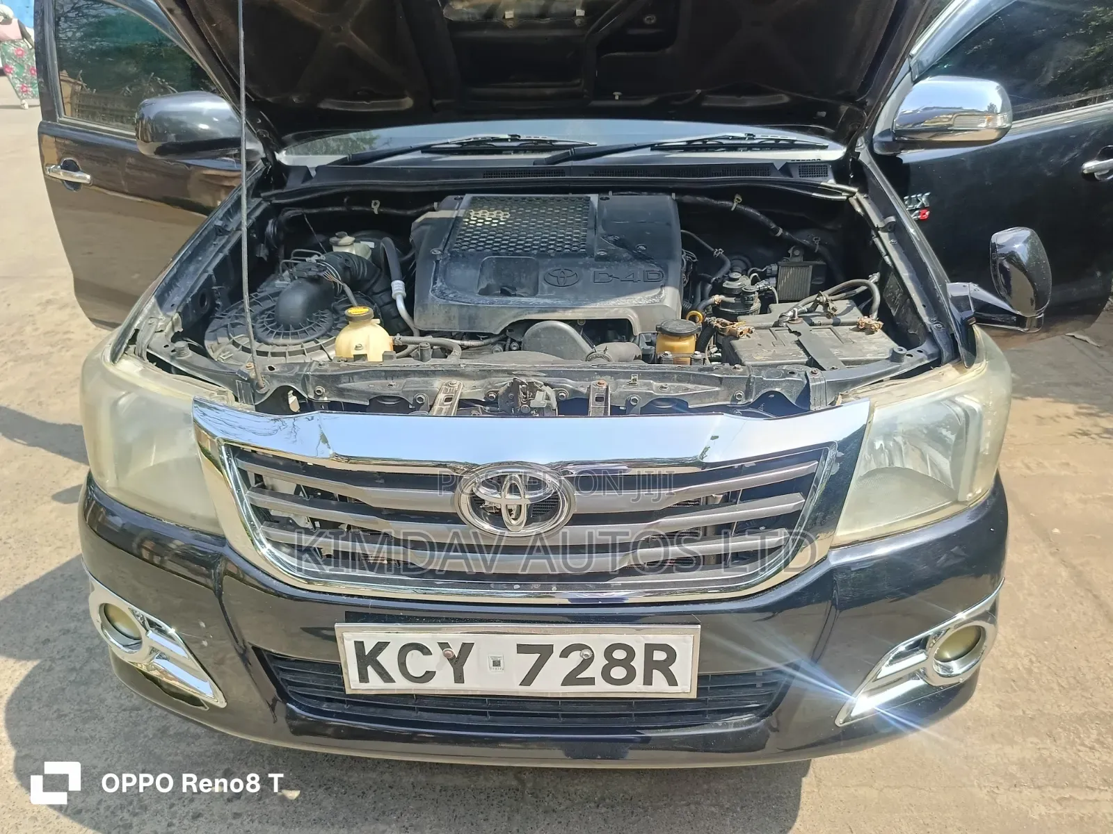 Toyota Hilux 2013 Black