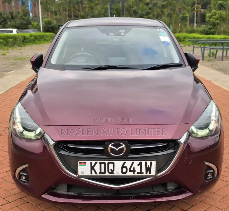 Mazda Demio 2018 Maroon