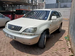 Toyota Harrier 2002 White