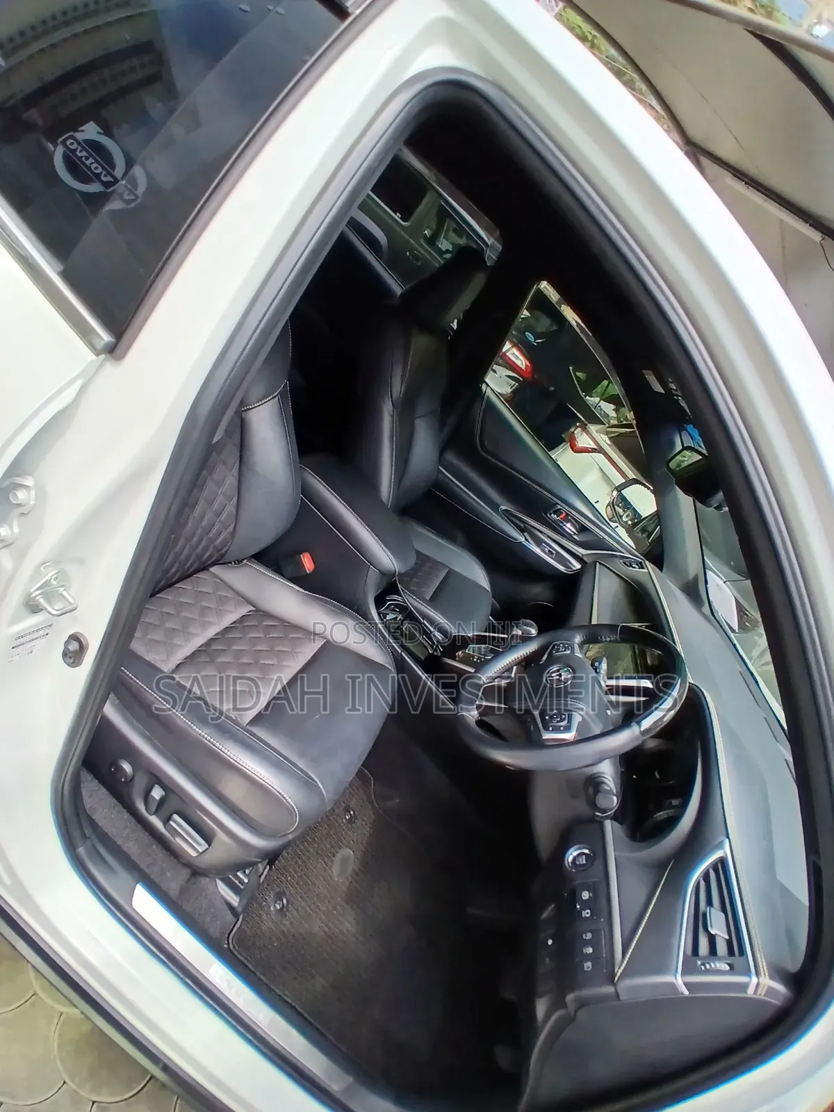 Toyota Harrier 2020 White