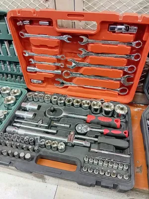 82pieces Toolbox/Tool Set