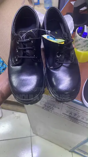 Bata Toughees Shoes Small Kidz 27,28,29,30,31,32