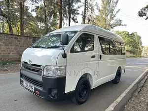 Toyota HiAce 2016 White