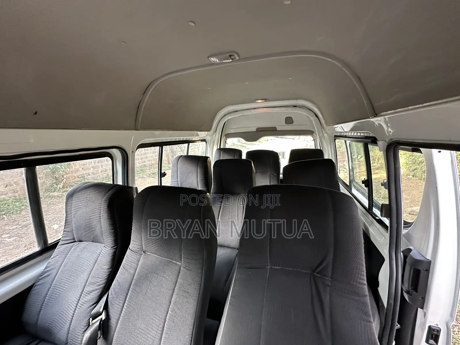 Toyota HiAce 2016 White