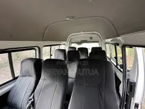 Toyota HiAce 2016 White