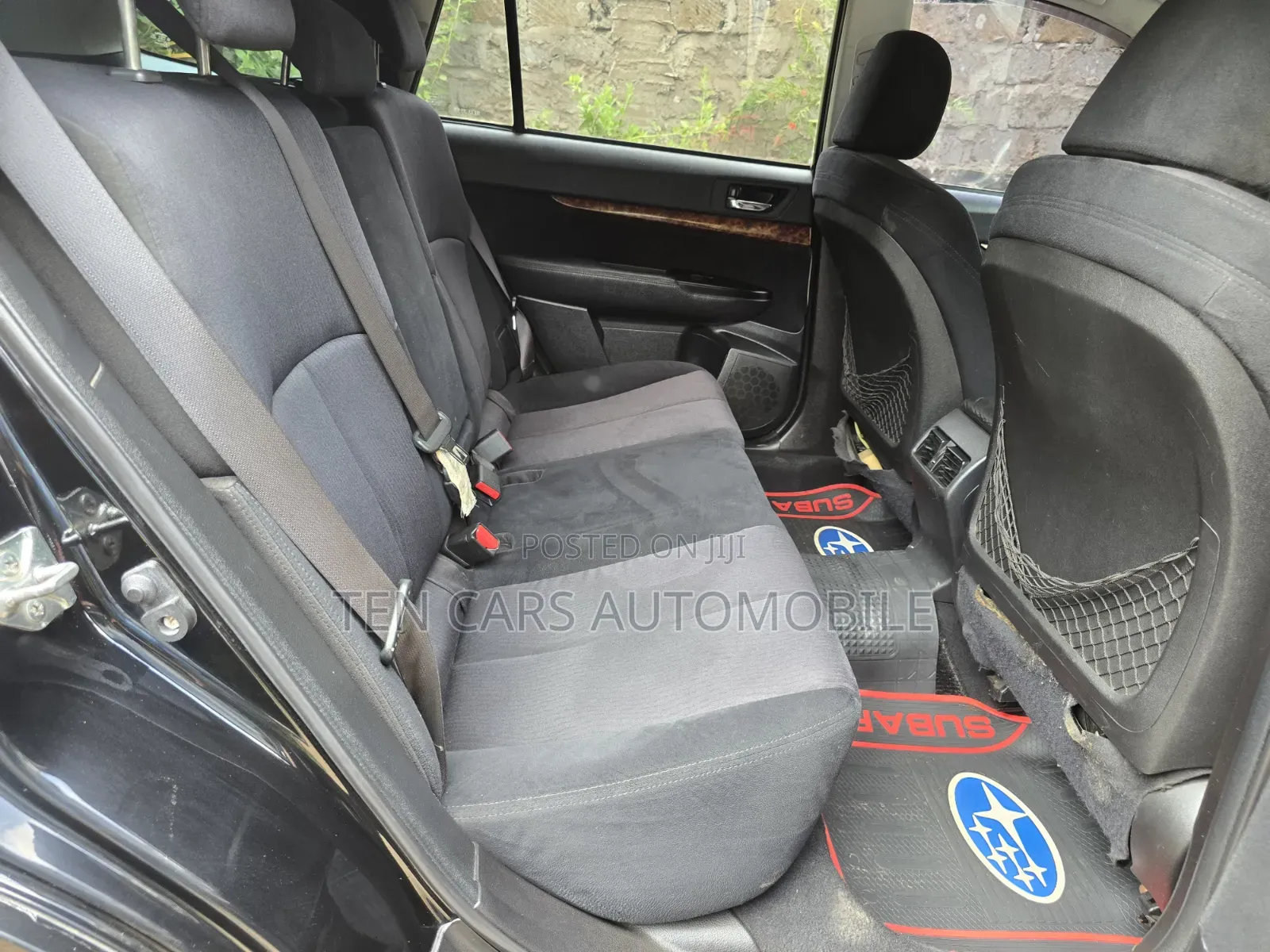 Subaru Outback 2011 Black