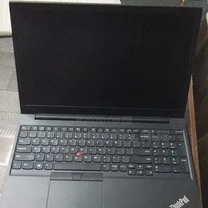 Laptop Lenovo ThinkPad T490s 16GB Intel Core i5 SSD 256GB
