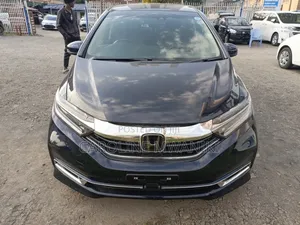 Honda Fit Shuttle 2019 Blue