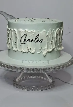 1kg Birthday Cake