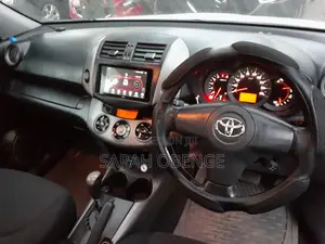 Toyota RAV4 2007 White