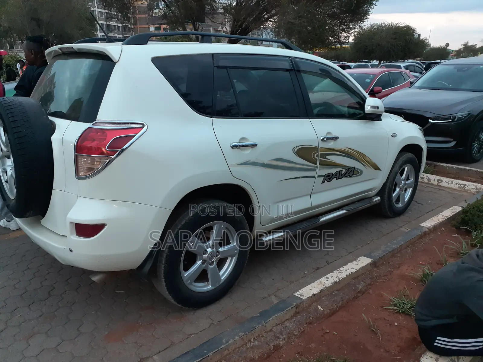 Toyota RAV4 2007 White