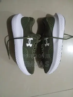 Under Armour Sneakers Size 42