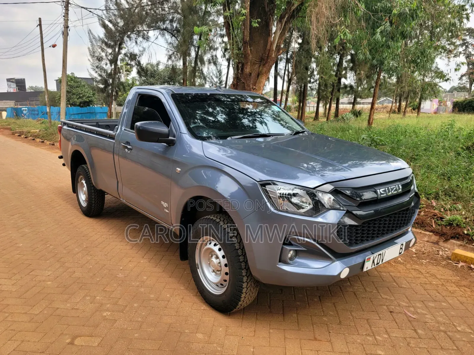 Isuzu D-MAX 2025 Gray