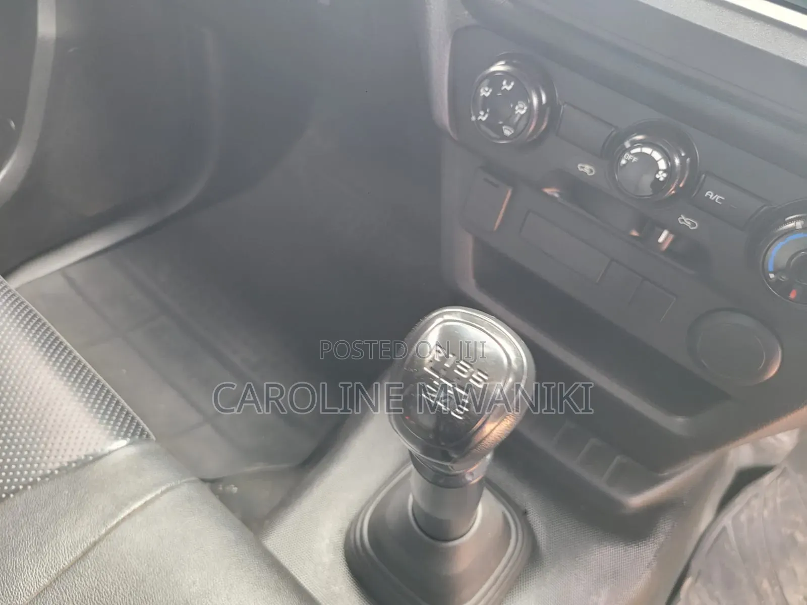 Isuzu D-MAX 2025 Gray