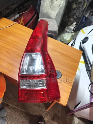 Honda CRV Re4 Taillight