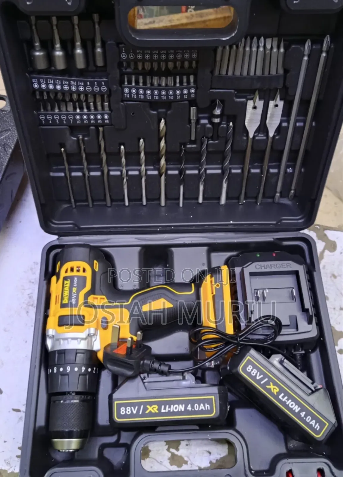 Dewalt 88v Cordless Hammer Drill
