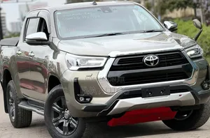 Toyota Hilux 2021 Beige