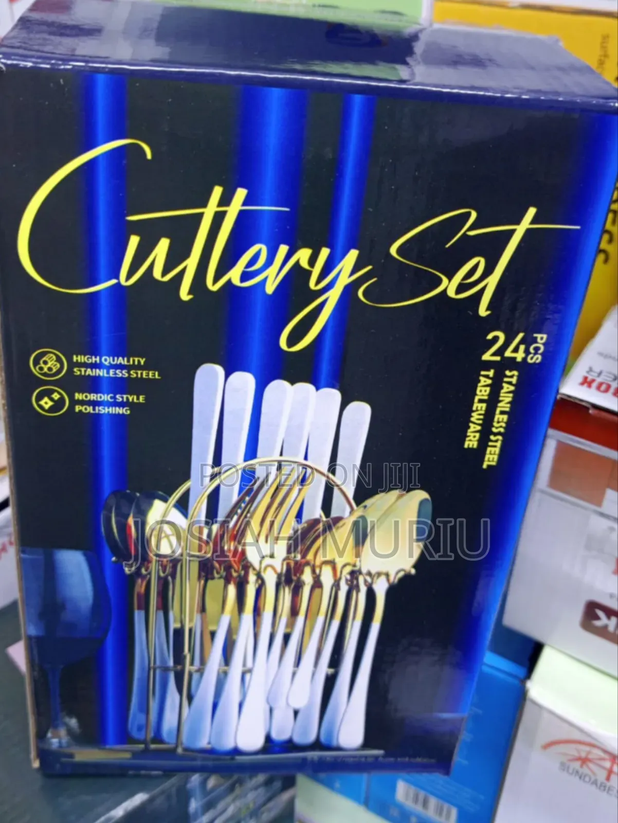 24 Pieces Cutlery Set