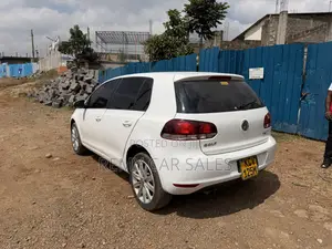 Volkswagen Golf 2012 White