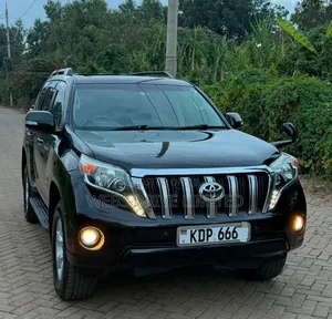 Toyota Land Cruiser Prado 2017 Black