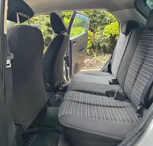 Mazda Demio 2012 Silver