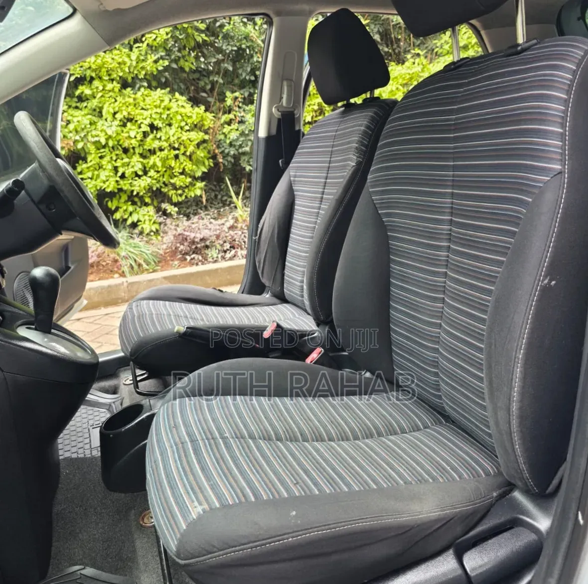 Mazda Demio 2012 Silver