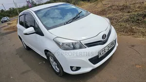 Toyota Vitz 2012 White