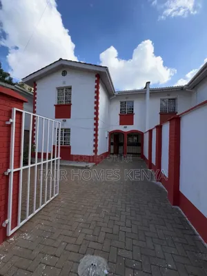 4bdrm Townhouse / Terrace in Mbaazi Road, Maziwa for rent