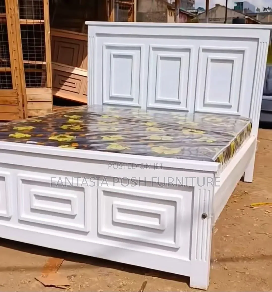 White Panel Bed Size 5 by 6