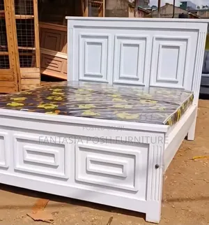 White Panel Bed Size 5 by 6