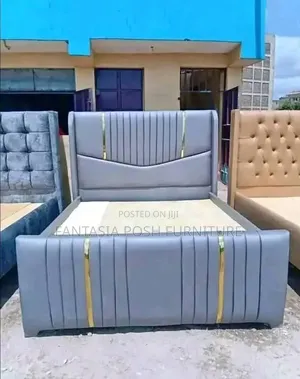 Grey Modern Chester Bed Size 5 by 6