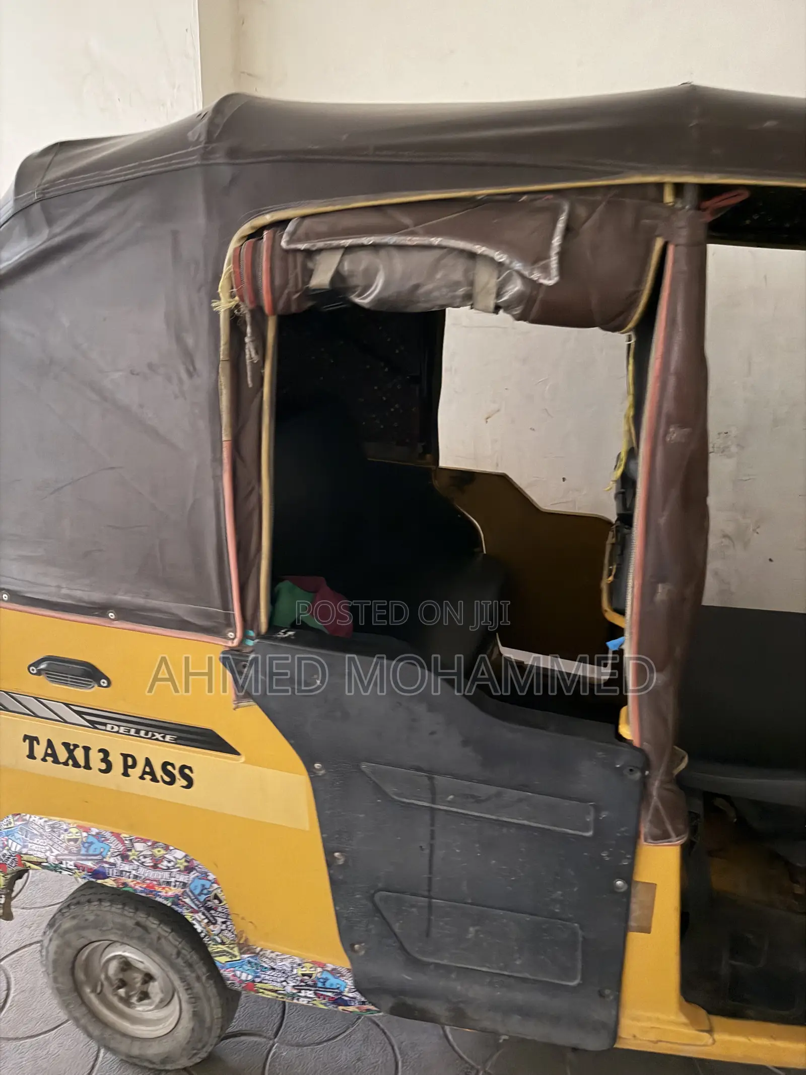 TVS 2023 Yellow