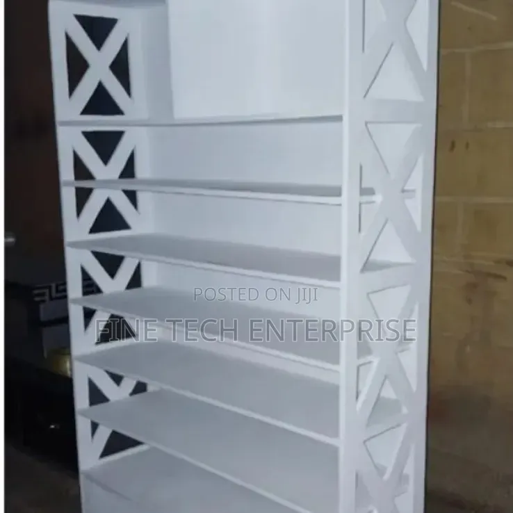 Executive Wooden Shoes Rack