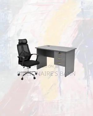 Practical Desk High-Back Ergonomic Mesh Chair for Work Organisation