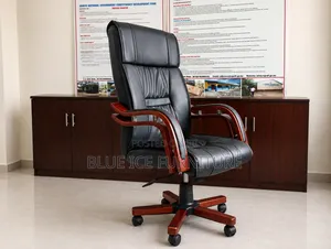 Director's Office Chair - Premium With Leather Finish