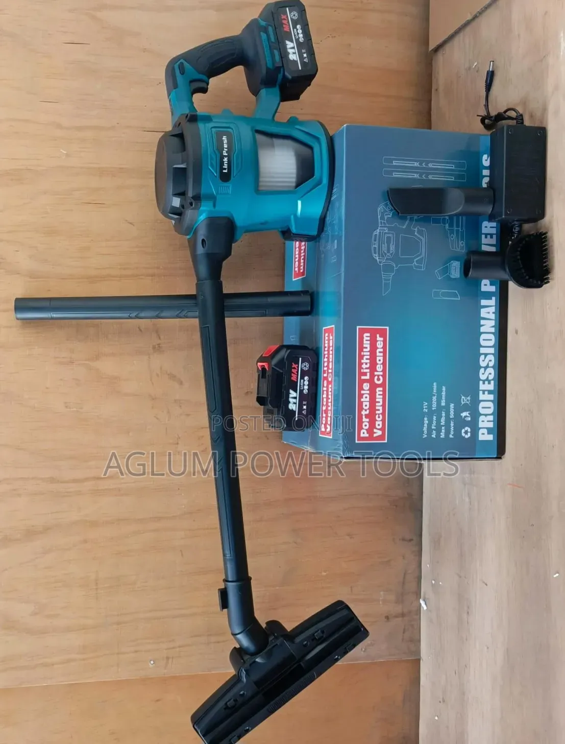 Cordless Vacuum Cleaner With 2 Batteries