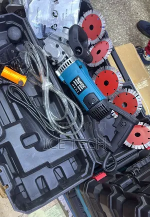 Makita Electric Wall Chaser/ Corded Wall Chaser