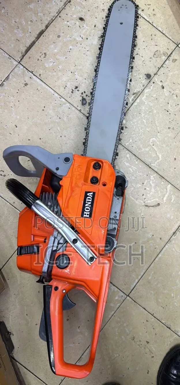 Honda Powerful Chainsaw/20" Chainsaw