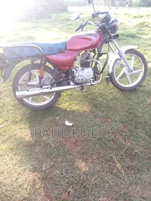Bajaj Boxer 100 2024 Red