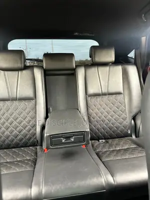 Toyota Harrier 2017 Maroon